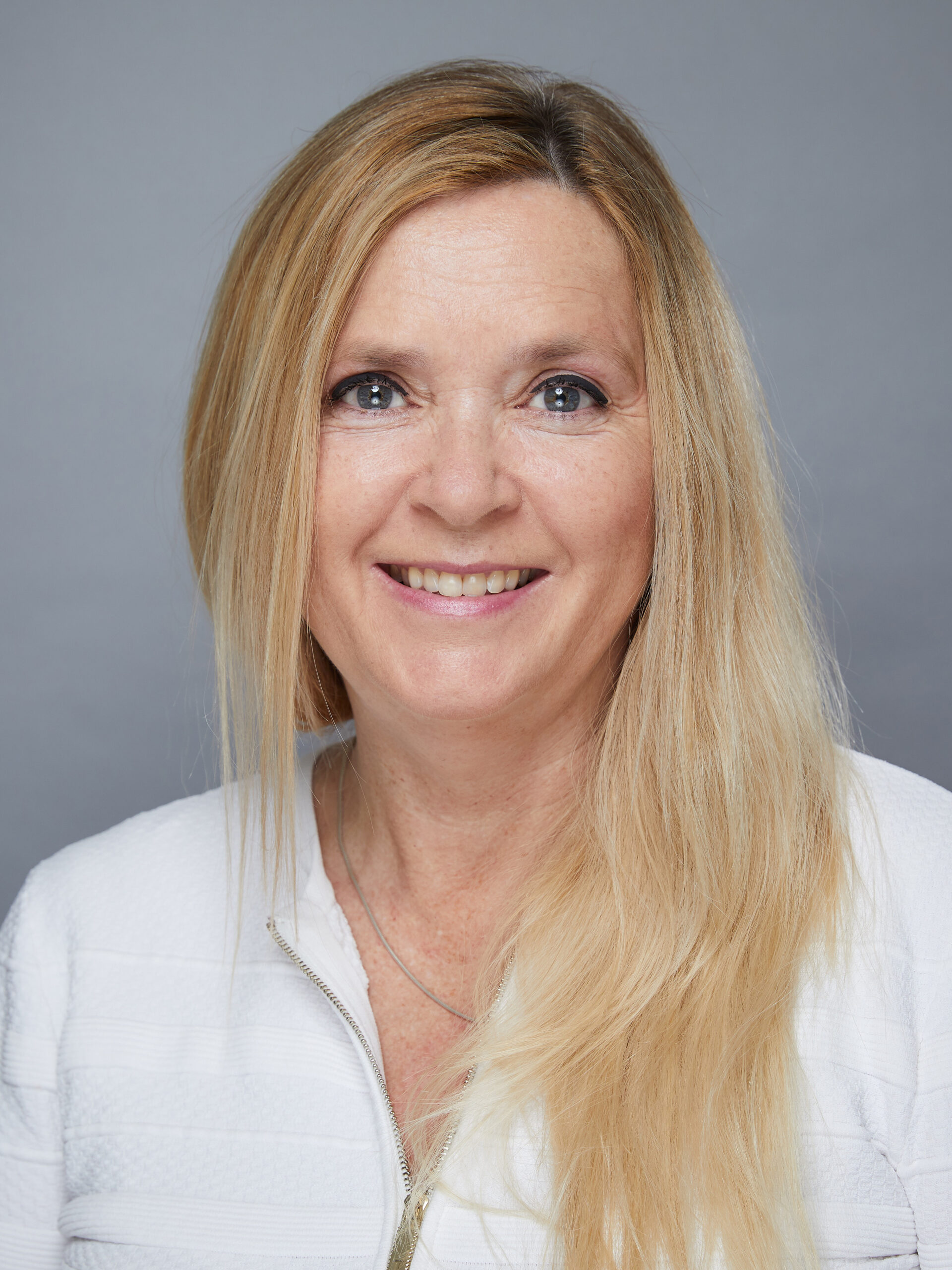 Kath_2206202622 Holistic Email Marketing